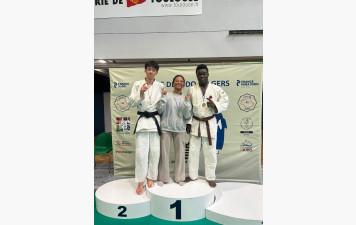 Ibrahim LAYOUNI et Emmanuel NDE en route pour les championnats de France cadets 2ème division à Cerat !