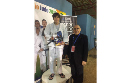 Virginie CAUSSE  4ème dan