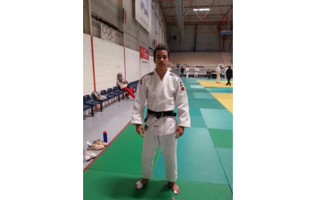 Matis CAMBON GOV 2ème dan !